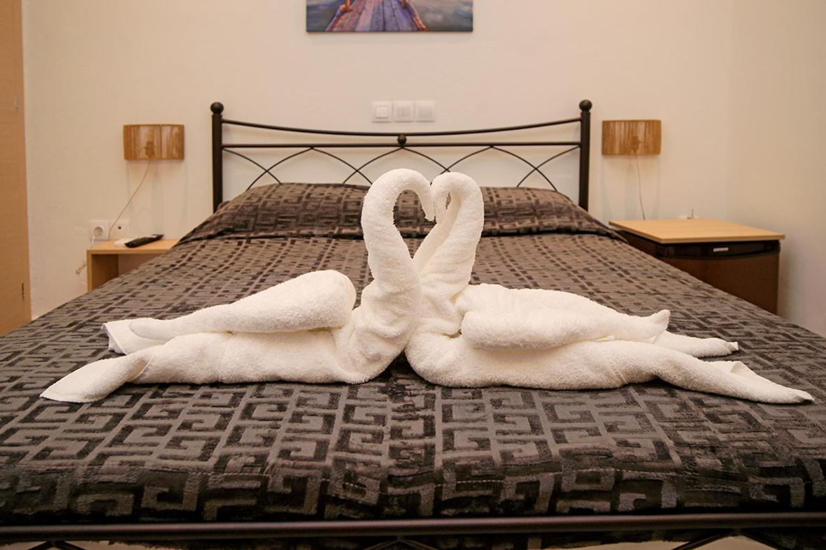 Karnagio Rooms Kyparissia Dış mekan fotoğraf