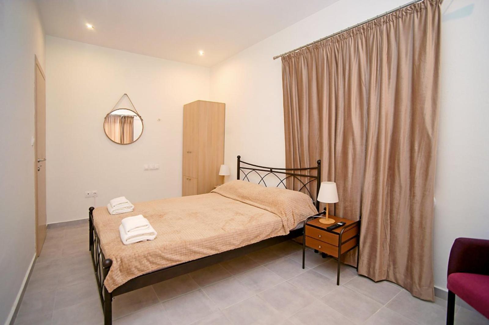 Karnagio Rooms Kyparissia Dış mekan fotoğraf